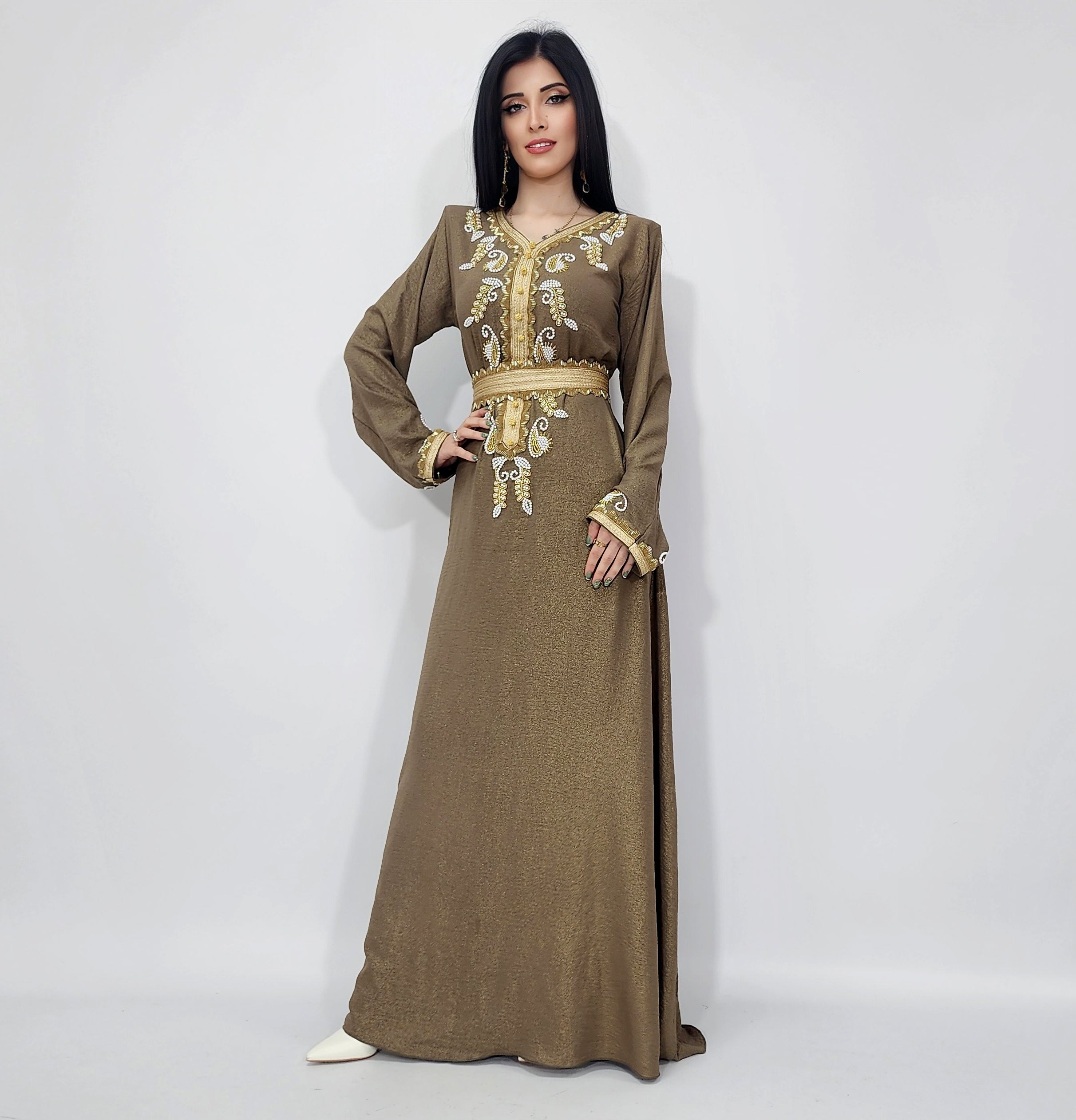 Ramadan abaya styles with new oriental embroideries, exclusively in the Fida Beauty  group for the year 2023